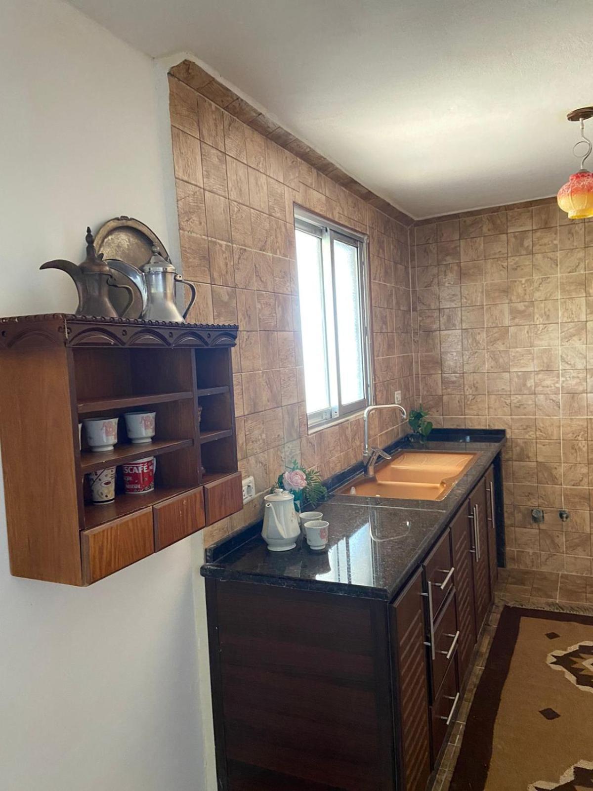 מאדאבה Simple Home מראה חיצוני תמונה
